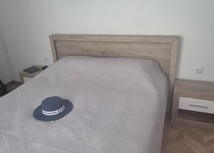 Etara 4 Apartman Szveti Vlasz